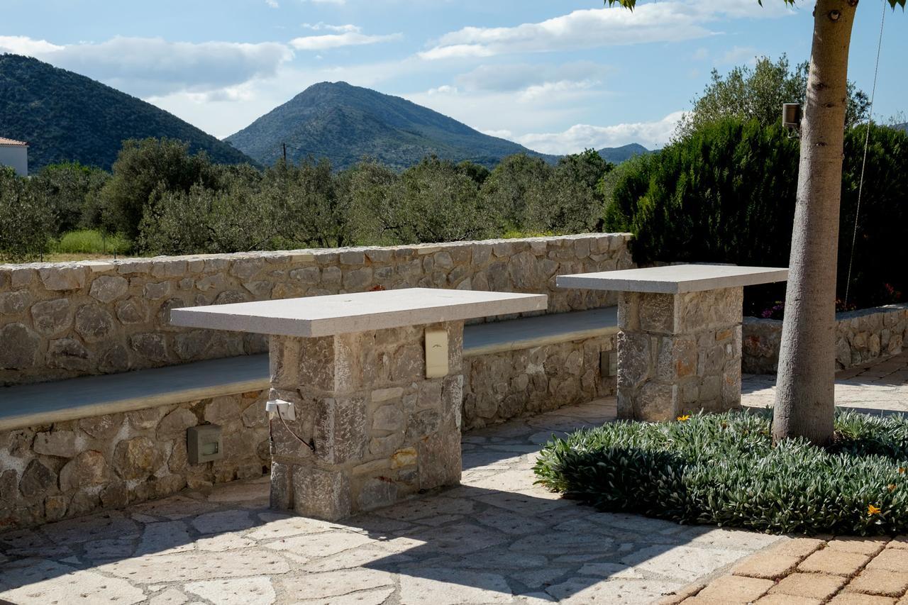 Traditional Guest House Grandma Vitsa In Ermioni Bagian luar foto