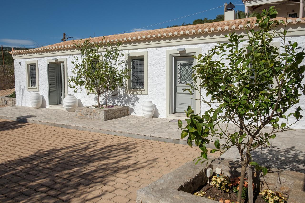 Traditional Guest House Grandma Vitsa In Ermioni Bagian luar foto