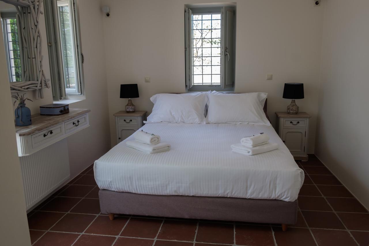 Traditional Guest House Grandma Vitsa In Ermioni Bagian luar foto